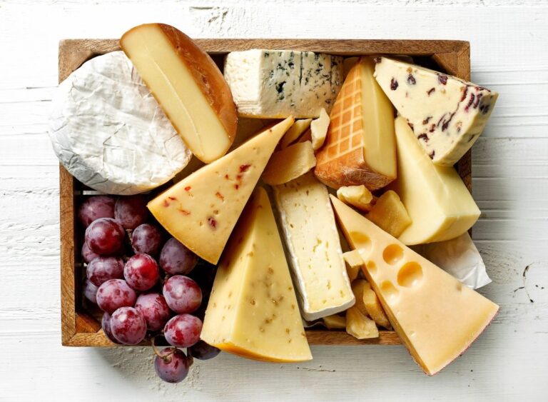 7 Incredible Side Effects of Quitting Cheese, According to Experts – Don’t Eat This