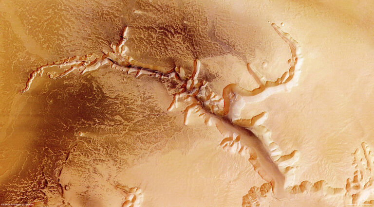 Mars water theory: Scientists warn astronauts not to be fooled by radar reflections of icy water deposits from the Red Planet