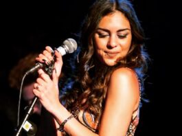 Singer Linda blues: Wait for me soon in the single "Kol Ma Natafikr" - Al-Hiwar Al-Jazairia

