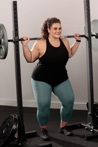 Morit Summers became a certified fitness trainer to help plus-size people understand fitness and gym activities.