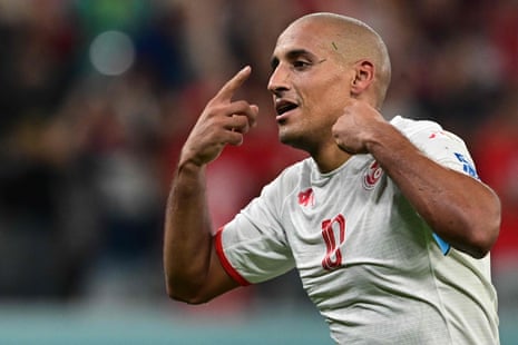 Wahbi Khazri scores with his final touch as he is replaced by Jabali.
