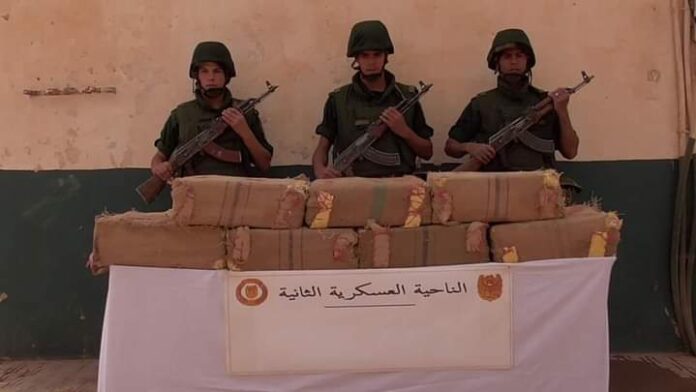 Arresting 83 drug dealers and thwarting the entry of 6 quintals of kaif to Algeria - Al-Hiwar Al-Jazairia
