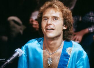 'Dreamweaver' singer Gary Wright has died at the age of 80 after a health battle


