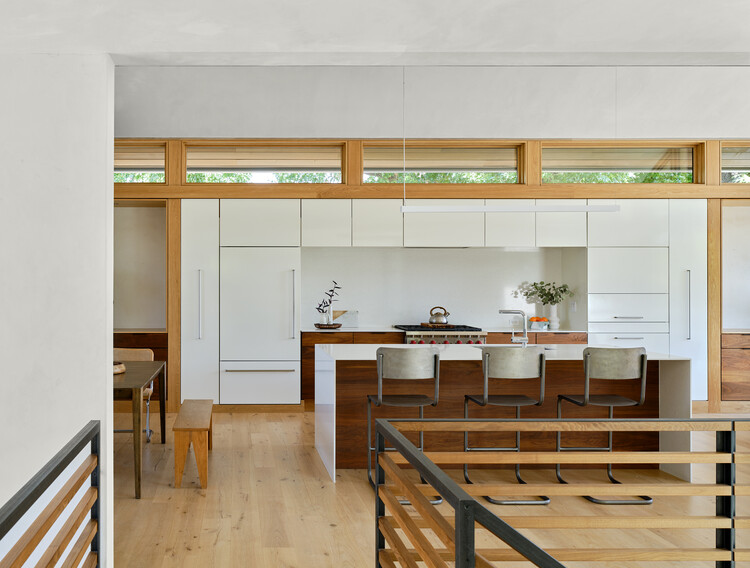 Barrera House / Cotton Estes Architect - Interior photography, kitchen, table